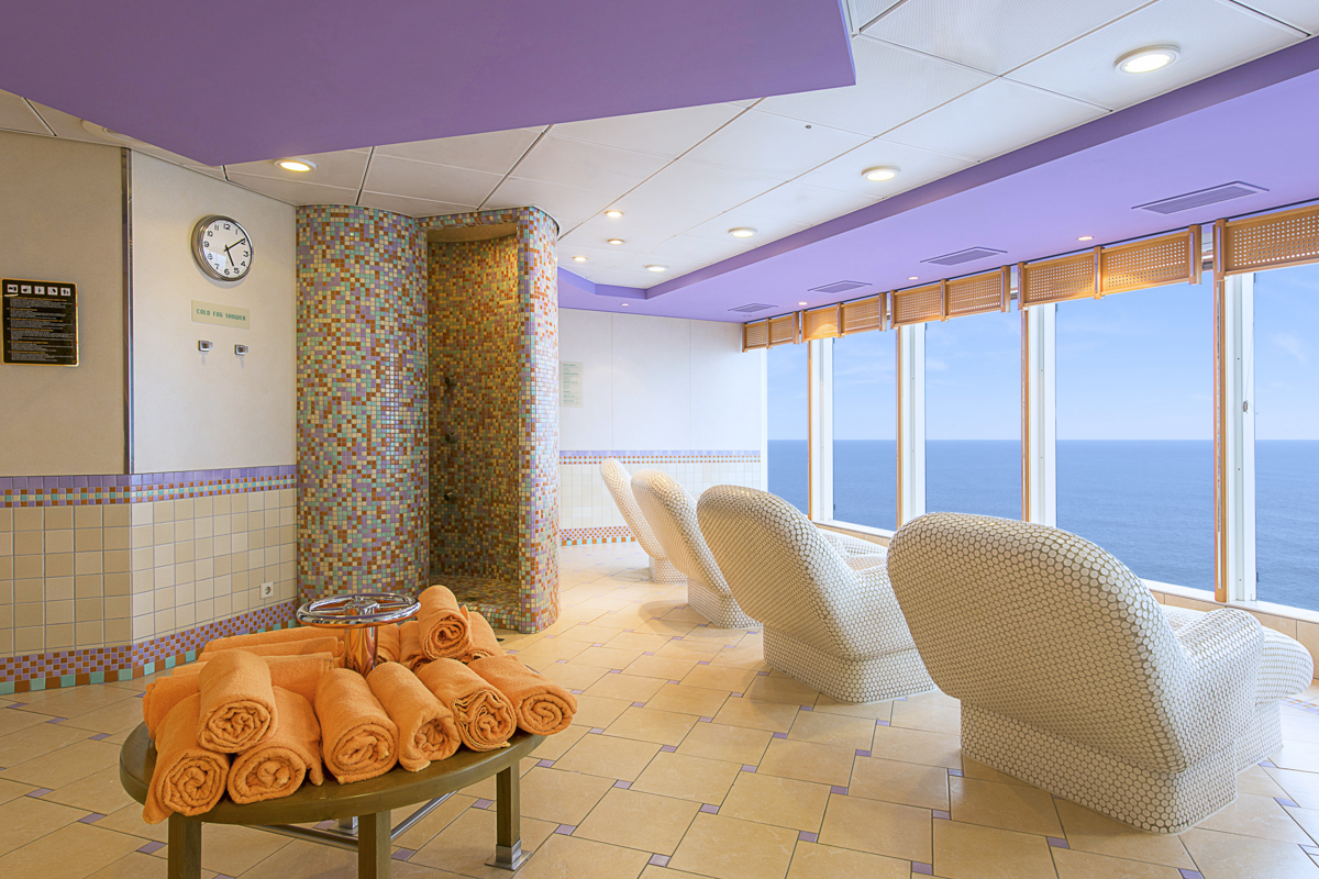 MyCruise MSC Sinfonia Offentlige-arealer Pool-Spa2